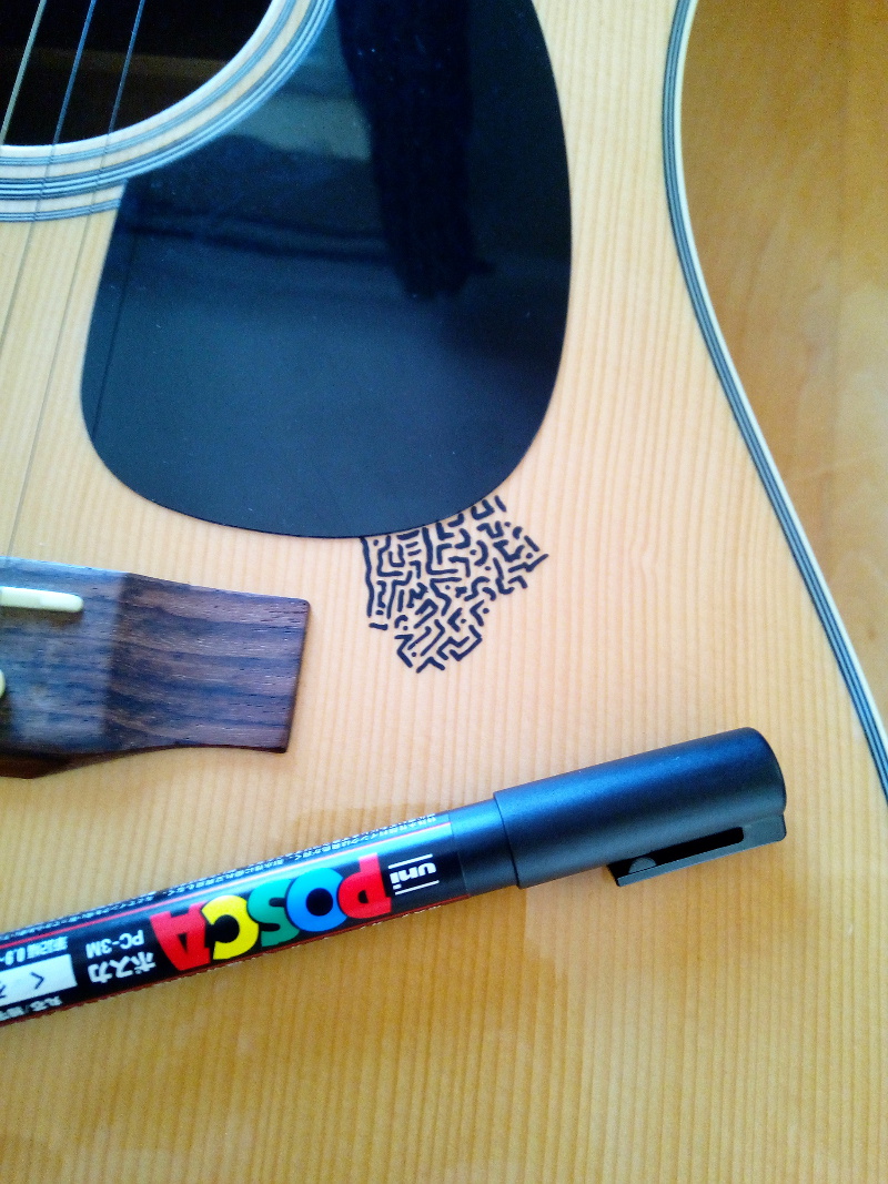 sockenzombie - johnson gitarre bemalen mit posca marker